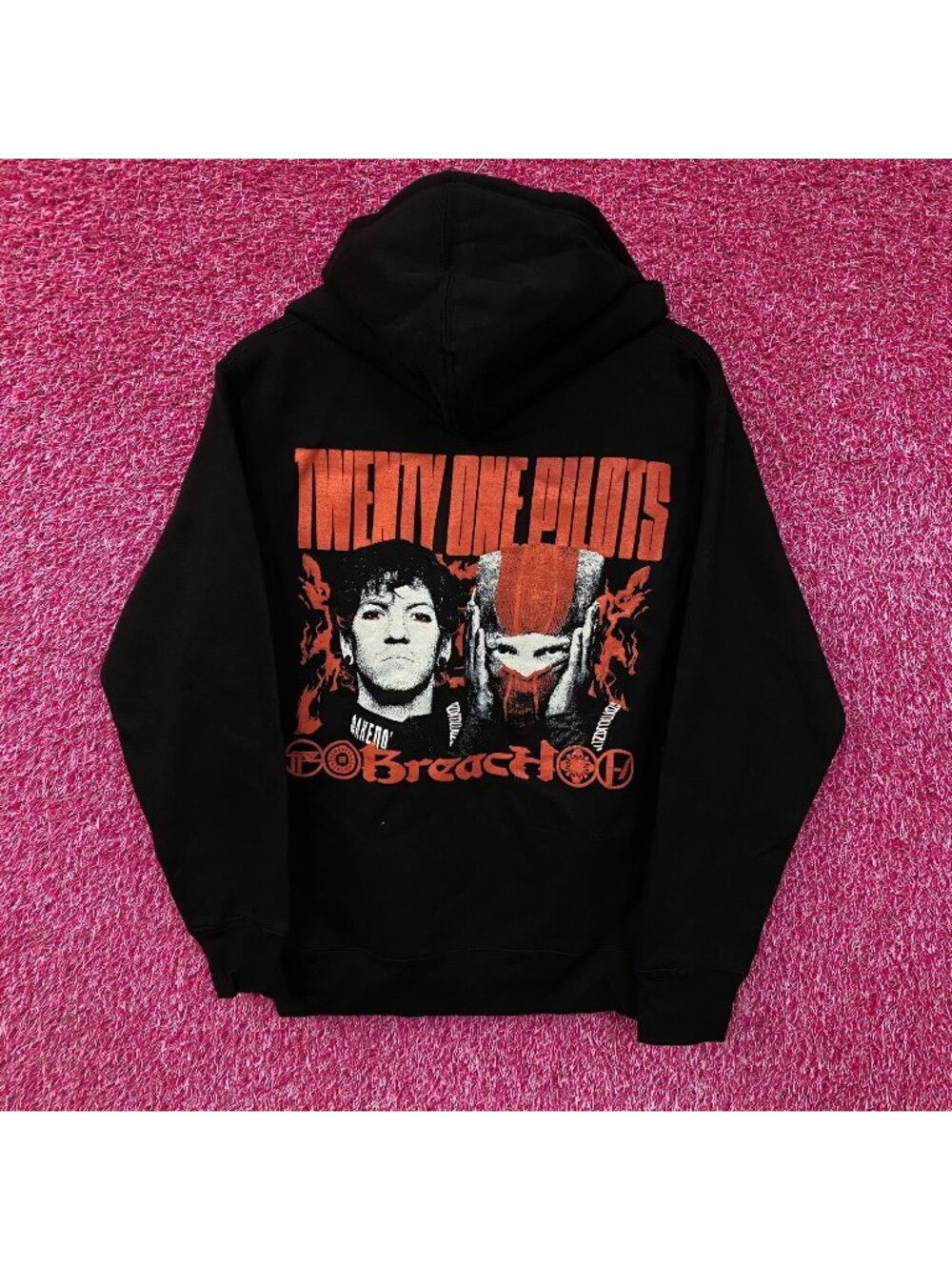 Twenty One Pilots The Clancy Tour: Breach 2025 Zip Up Hoodie Small